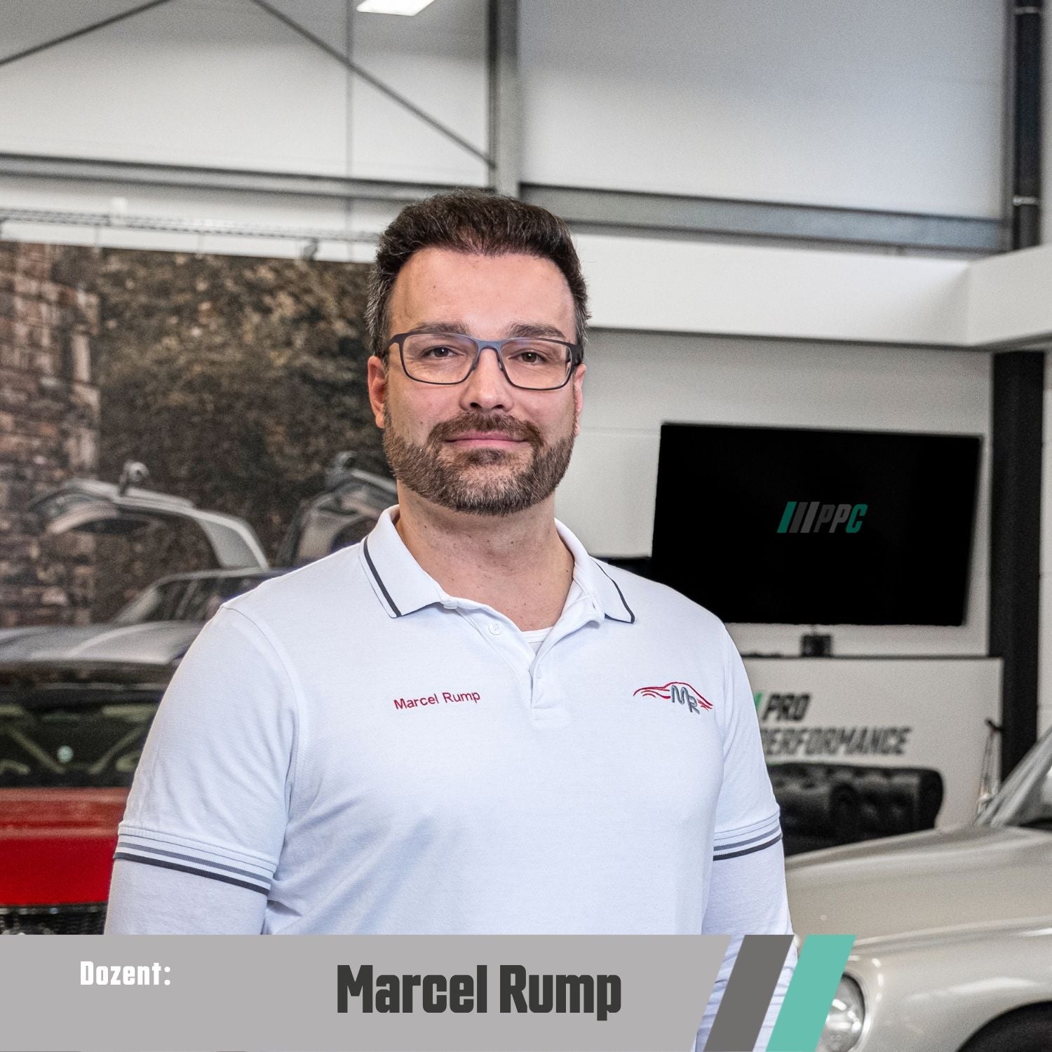 Portrait von PPC Akademie Dozent Marcel Rump.